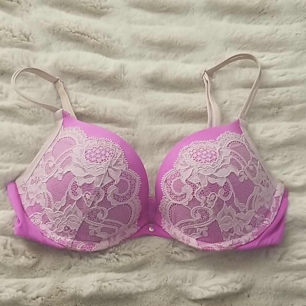 Magenta lace bra